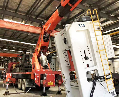 龙亭提升工作效率，选择优质折臂吊租赁服务