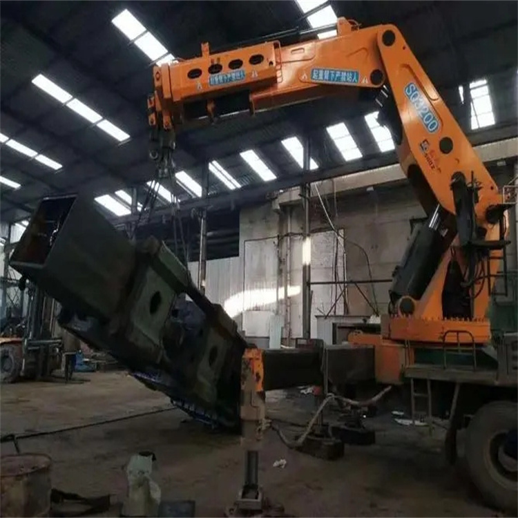 龙亭130吨折臂吊车出租吊机租赁附近电话